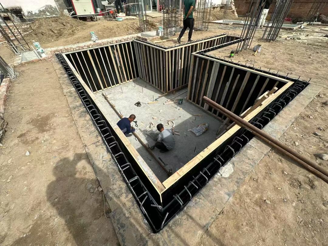 Underground shelter construction